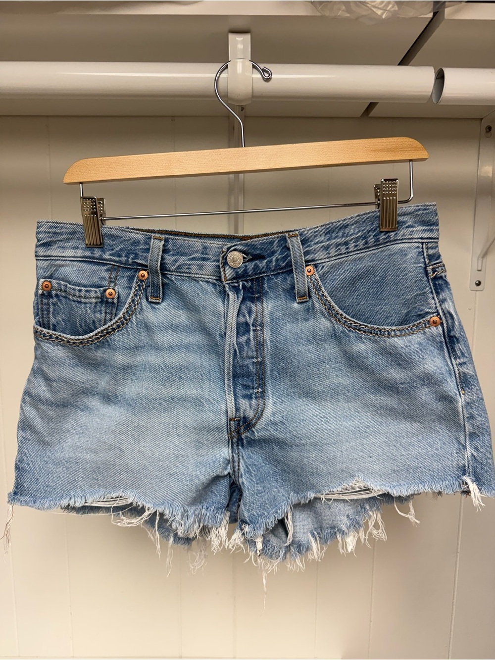 Levi's 501 Original Fit Cutoff Denim Shorts High Rise Button Fly Size 29